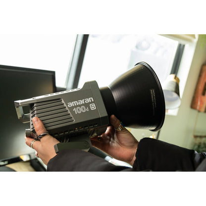 Aputure Amaran COB 100d S Daylight LED Monolight 5600K CCT for Video Production and Vlogging