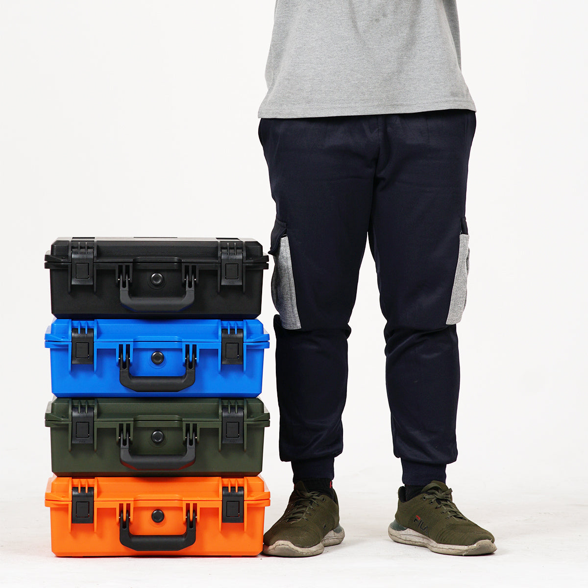 VESSEL VS300S Portable Protective Hard Case for Photography, Equipment, Instruments, Watches and other devices VS3828