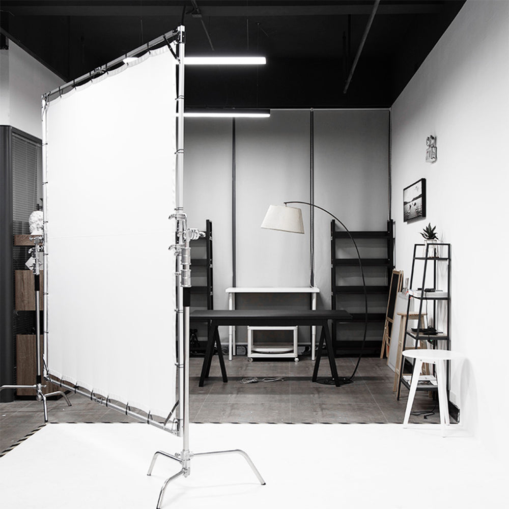 STUDIOMATE SM49 2.4x2.4m Butterfly Scrim Kit with Cloth for Studio Photography