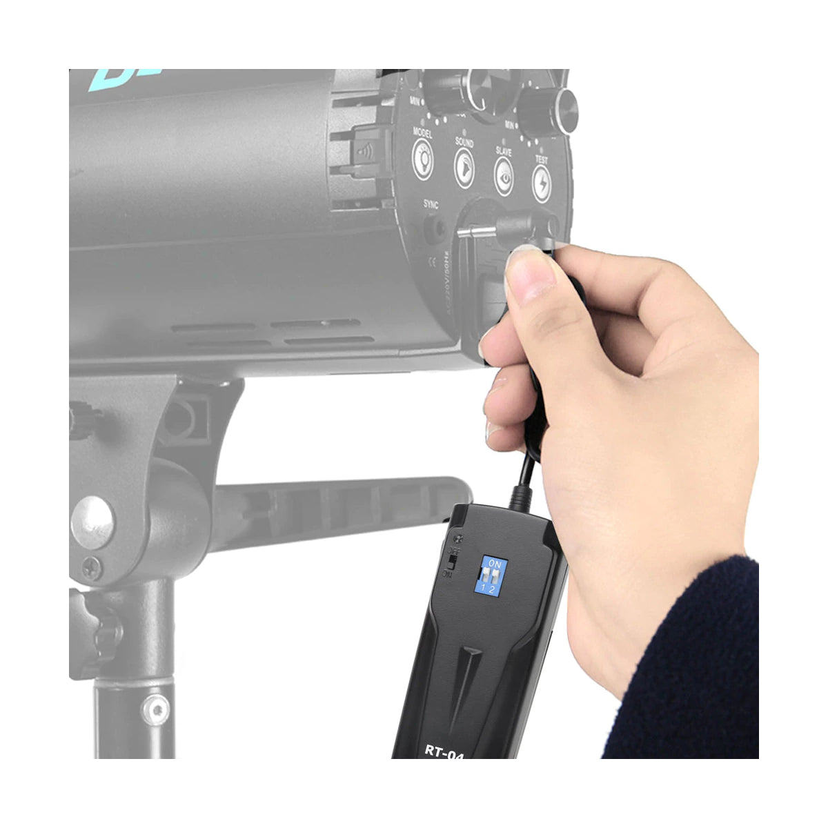 Godox RT-04 4 Chanels Wireless Remote Trigger 1/200 sec Shutter Release for Camera Flashlight