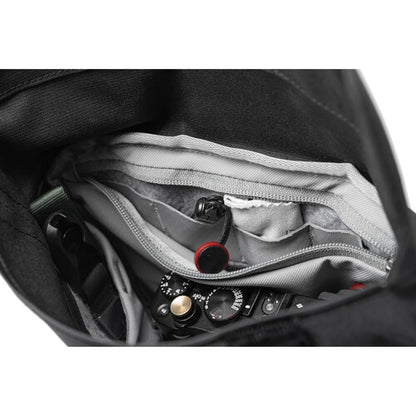 Peak Design Field Pouch Bag V2 Black Charcoal Midnight Version 2