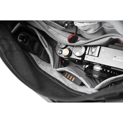 Peak Design Field Pouch Bag V2 Black Charcoal Midnight Version 2