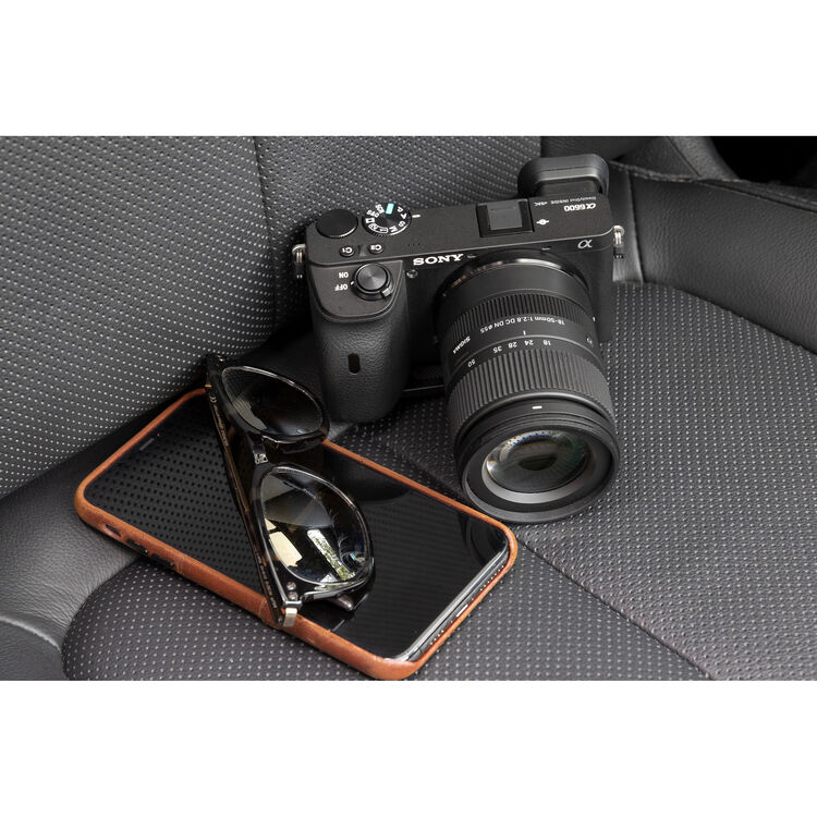 Sigma 18-50mm f2.8 DC DN Contemporary APS-C Lens for Sony E Mirrorless Cameras